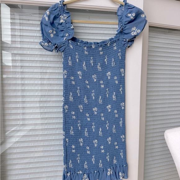 Reformation - Picture 2 of 10